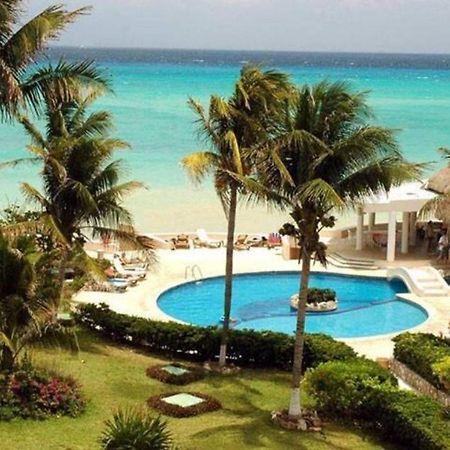 Departamento Frente Al Mar Con Dos Recamaras Y Seguridad 24 H A Dos Cuadras De La Quinta Avenida Плайя-дель-Кармен Екстер'єр фото