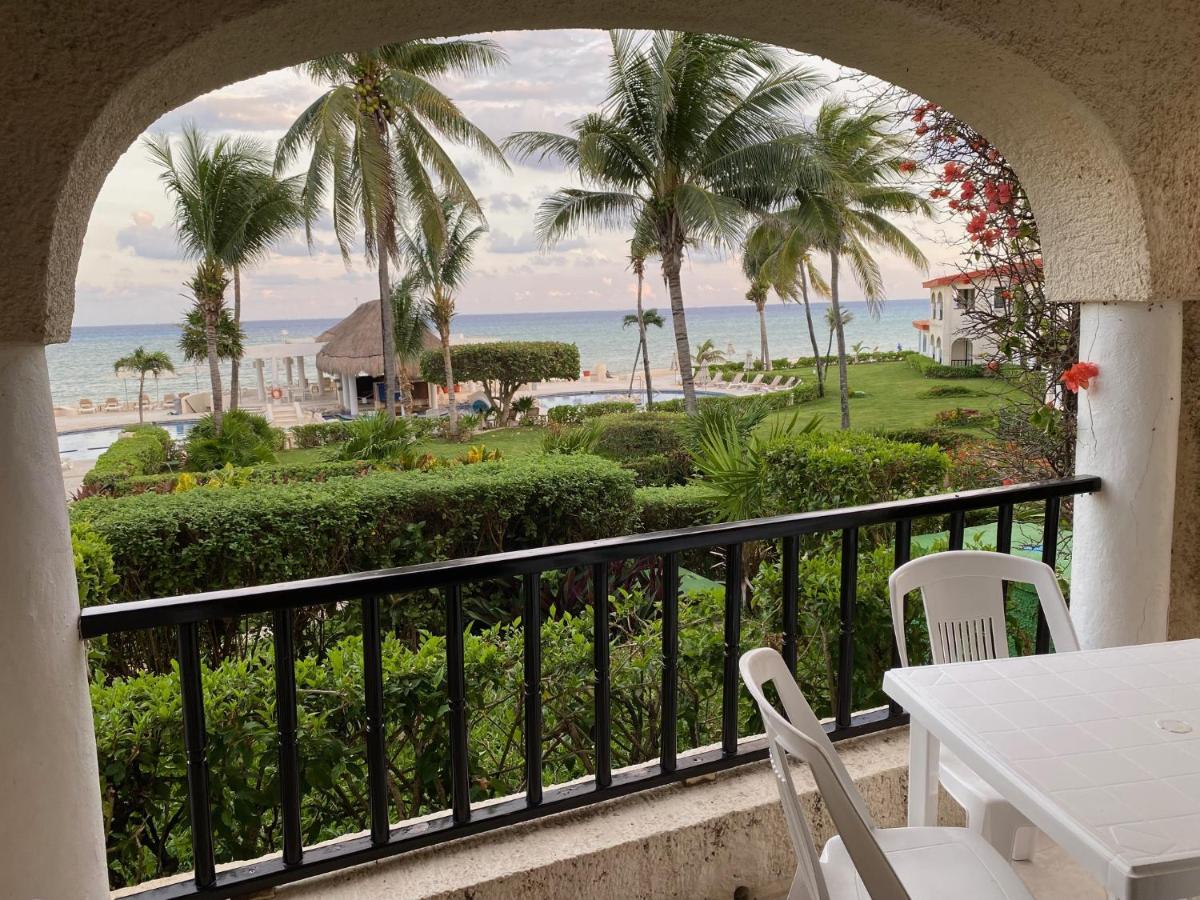 Departamento Frente Al Mar Con Dos Recamaras Y Seguridad 24 H A Dos Cuadras De La Quinta Avenida Плайя-дель-Кармен Екстер'єр фото